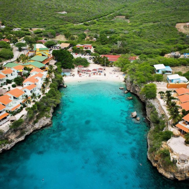 curacao beaches