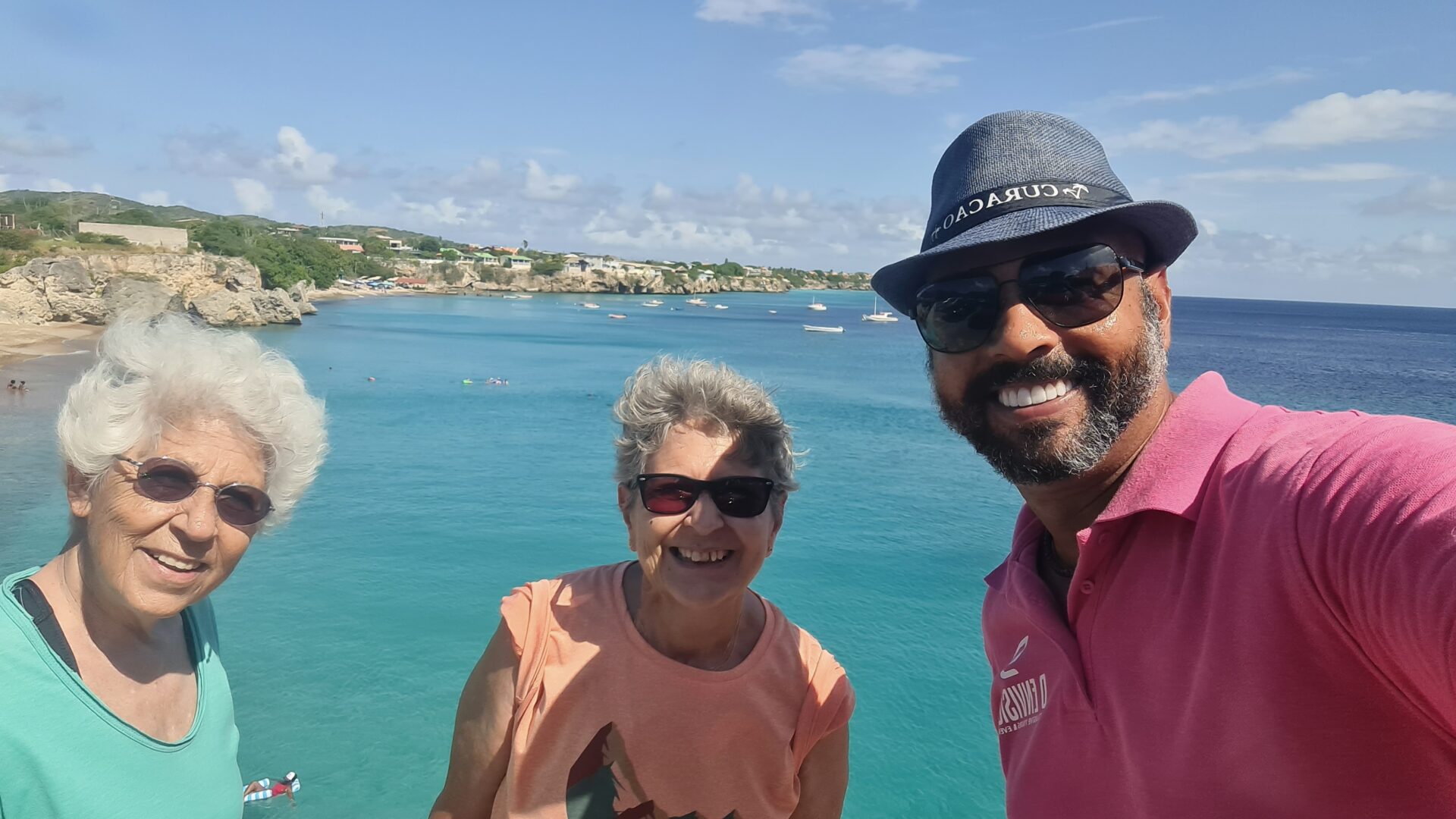 Explore Curaçao Your Way