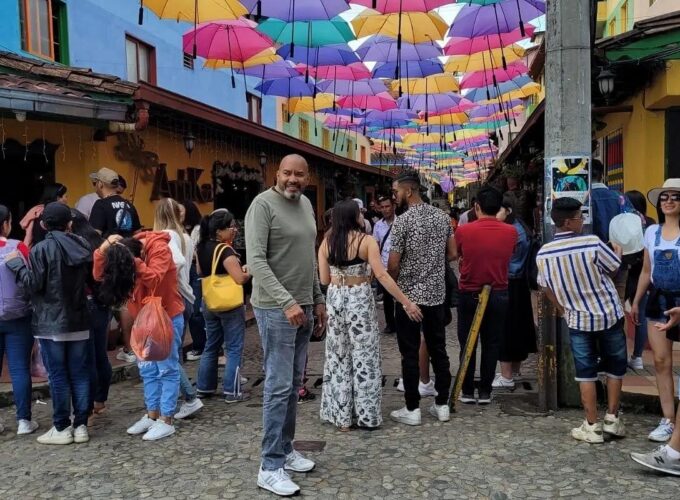 Full Day Private Tour in Guatape with Pick up