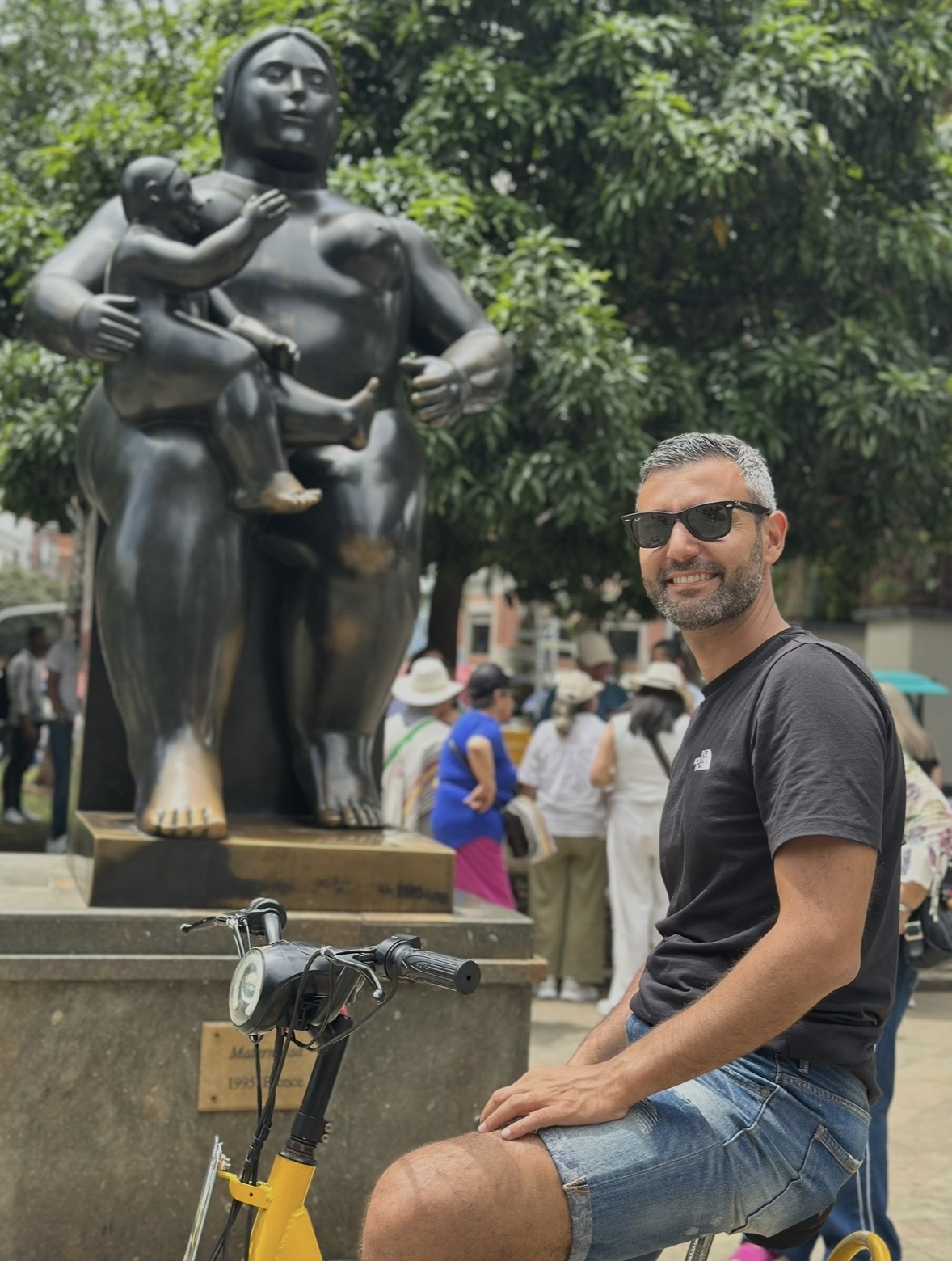 Plaza Botero